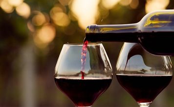 Vino tinto rico en flavonoides